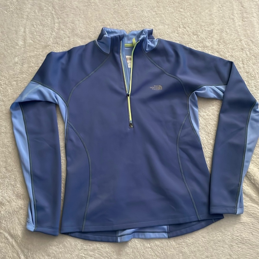 The North Face Momentum Thermal 1/2 Zip Pullover Womens Medium